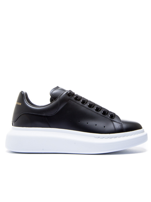 alexander mcqueen sneakers black and white