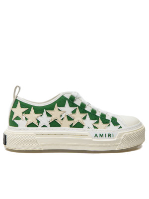 Amiri Amiri stars court low green