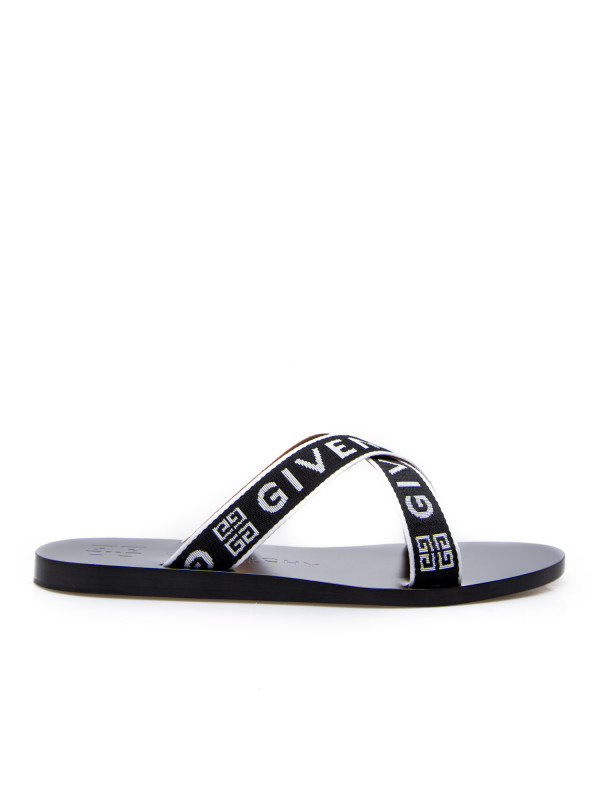 Givenchy Strap Sandal Black | Derodeloper.com