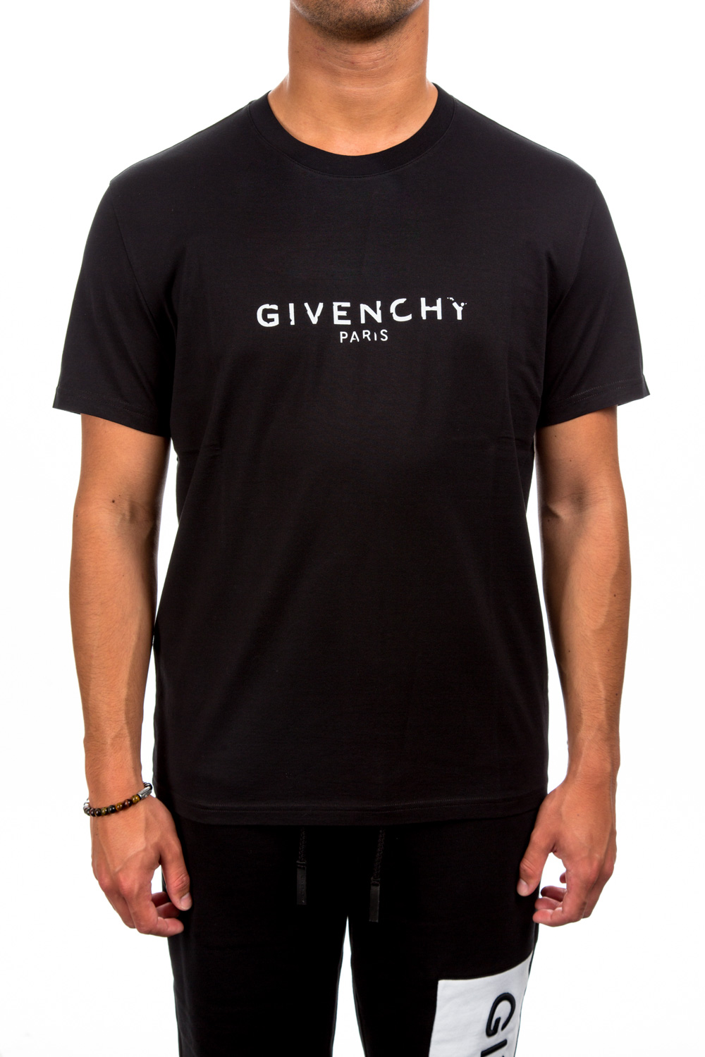 Givenchy T-shirt | Credomen